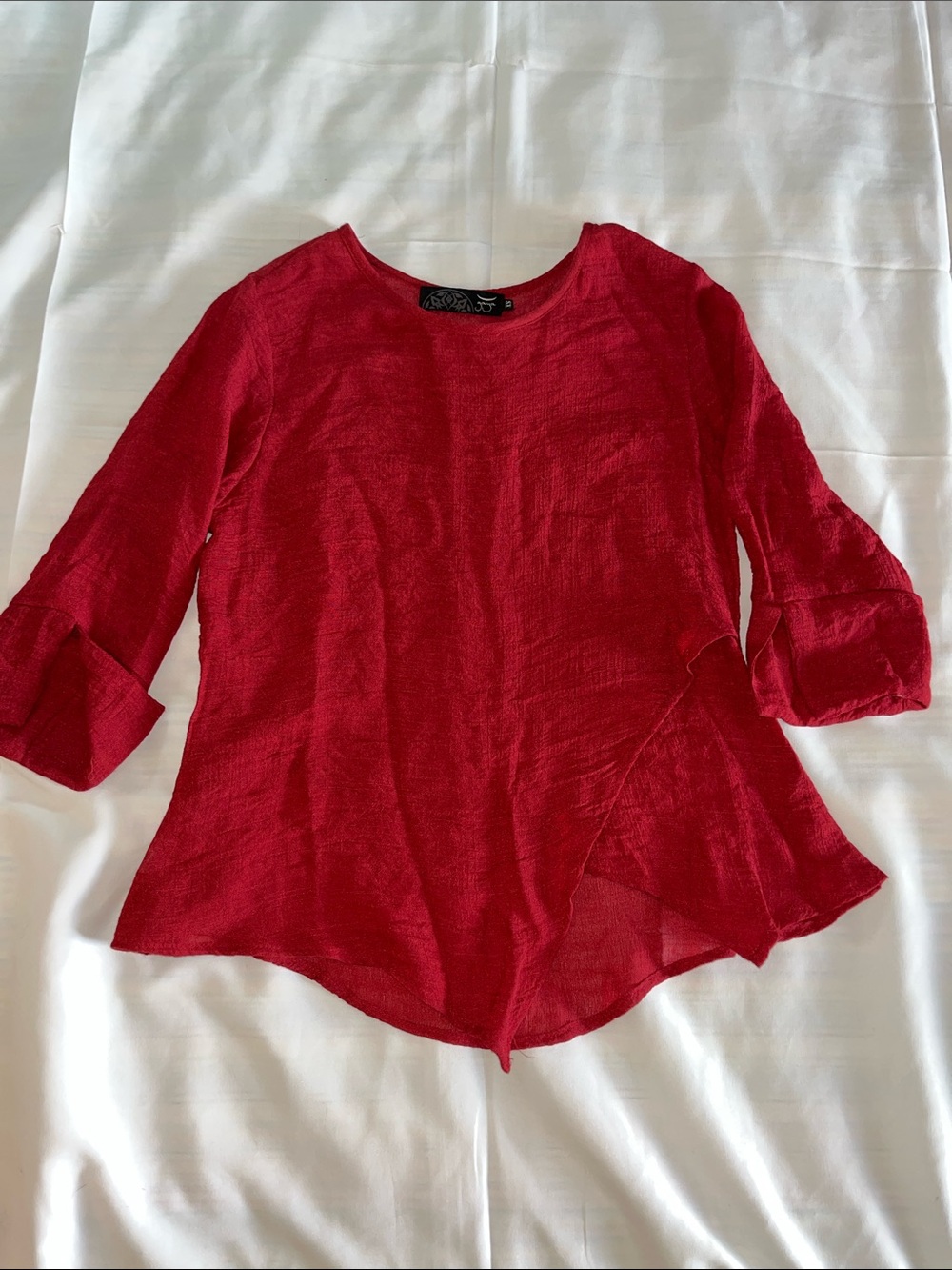 Women's Red Textured Scoop Neck Tunic Top